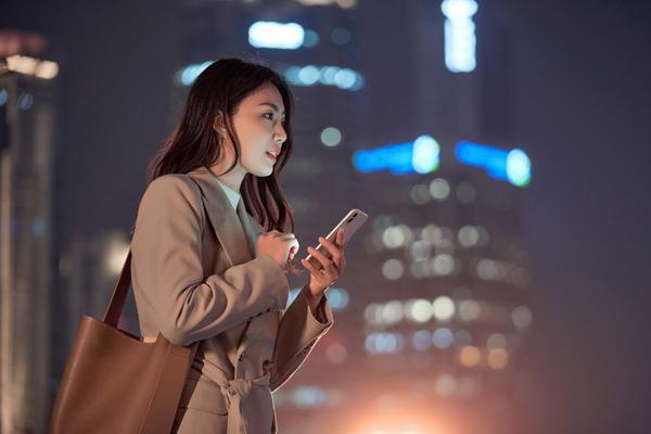 电子商务营销培训班：提升您的电商运营能力图1