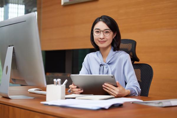 营销号的内容为什么都一样？解析其背后的商业逻辑与信息生态 图1