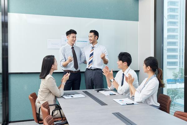 社群运营中的群维护策略与方法：打造高效活跃的团队交流平台 图1