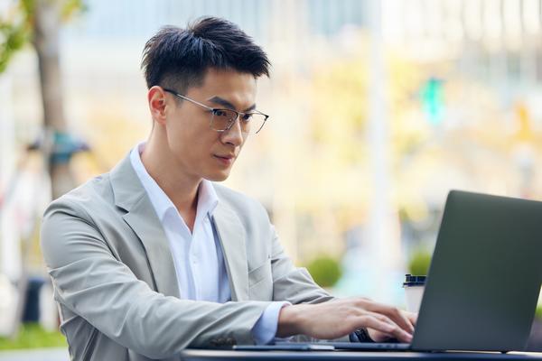 咖啡馆营销工作内容和职责：打造高品质消费者体验的专家图1