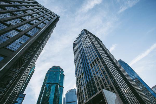 《未来电子商务客户关系管理：新策略与新机遇》图1