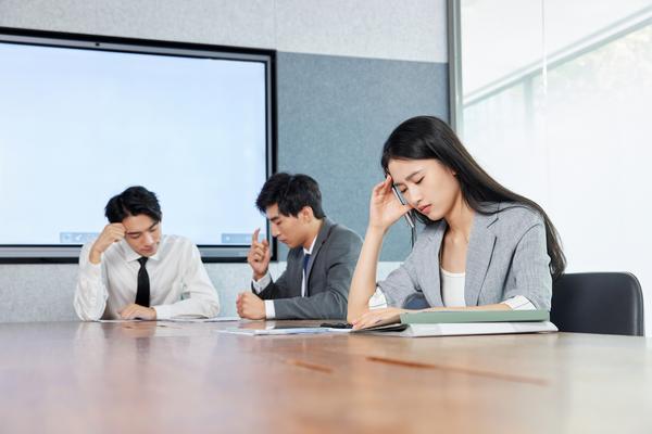 用友社群运营实习：掌握企业社交网络营销秘籍，助你轻松立足职场图1