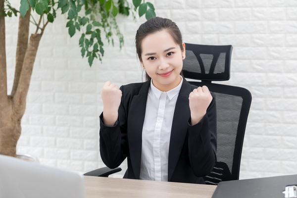 社群运营销售精英：打造高效销售业绩的行销宝典图1