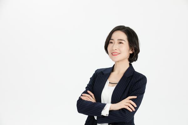 打造魅力女性形象，助力女装市场繁荣——女装营销培训课程图1