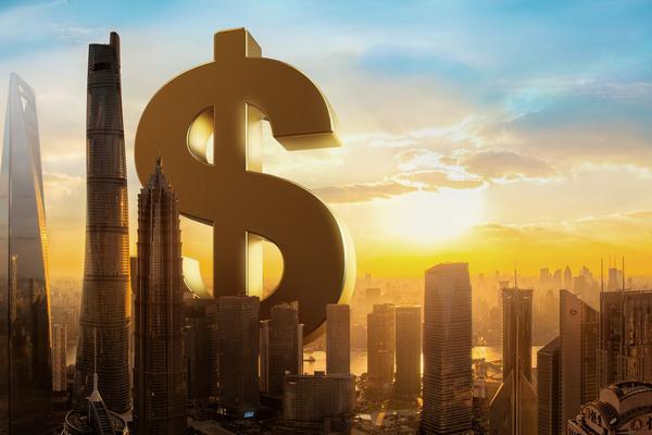 客户关系管理系统的双重性:改善客户体验与提高效率的平衡。图1