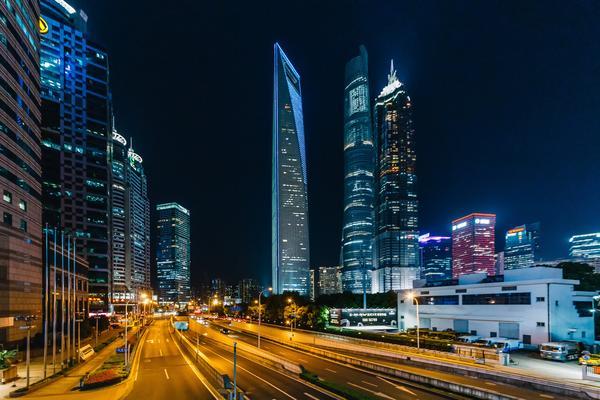 灯光优化营销策略:让夜景更加璀璨图1