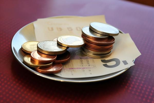 贷款15万一年还清|月付款多少利息最低 图1