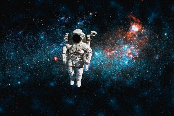 元宇宙中的SWOT营销策略：探索数字世界的机遇与挑战图1
