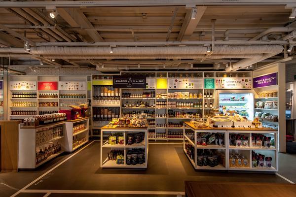 服装连锁行业营销策略研究与发展前景 图1