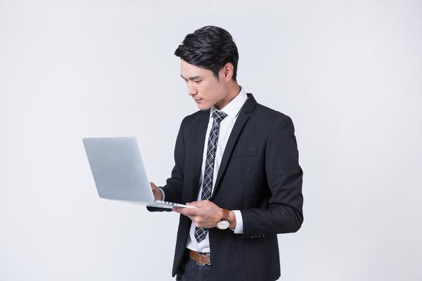 《汽车品牌与主播联手打造内容营销新玩法：方案大揭秘》图1