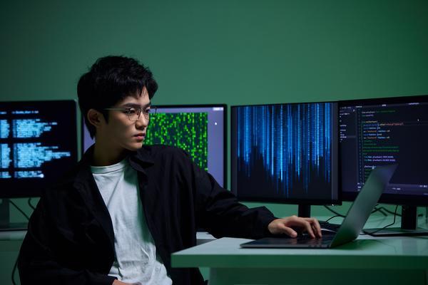 整合营销后台托管费用：如何选择合适的合作伙伴图1