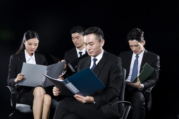 新媒体编辑社群运营：打造高效协作的团队图1