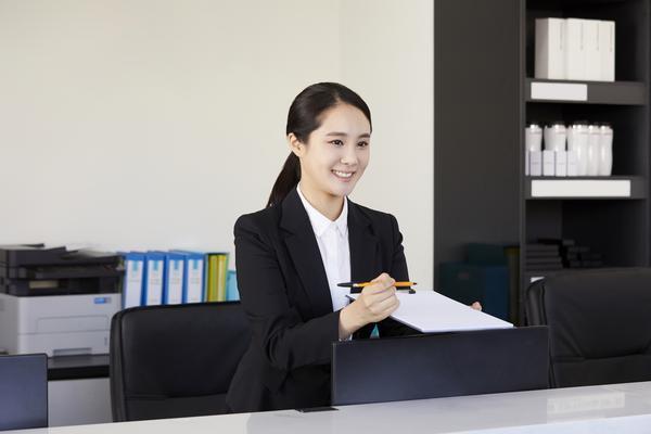 数字营销销售员面试的关键策略与技巧 图1