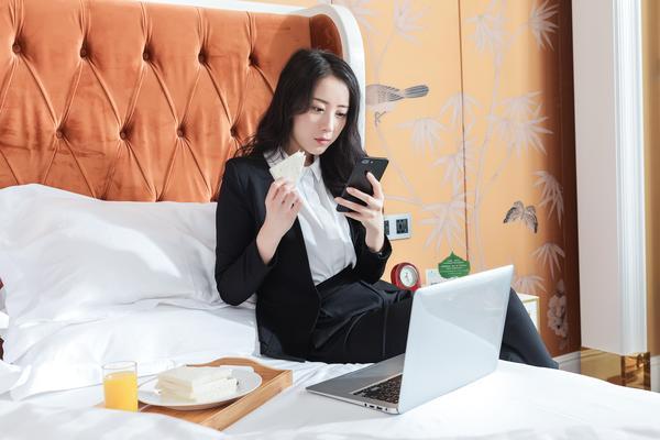 打造高效家政服务：运营社群公司的实用技巧图1