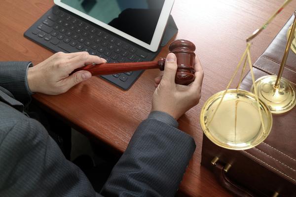 企业合规管理中的离婚诉讼风险及法律优化策略 图1