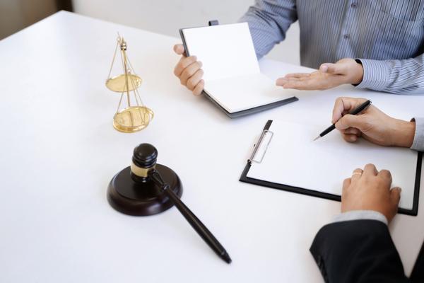 私募基金销售遭法院判刑：营销策略与法律风险交织 图2