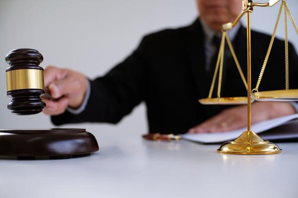 房贷逾期多久会被起诉：法律后果与应对策略 图1