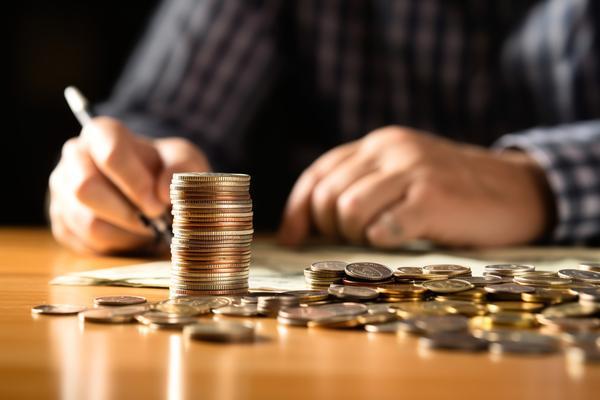 运用客户关系管理的厂商：项目融资领域的策略与实践 图1