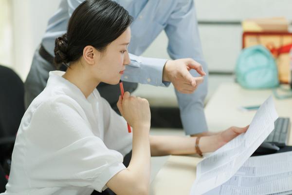 解析华为免费营销策略：项目融资与企业贷款