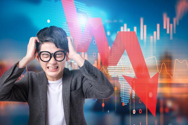 社群运营绩效考核表模板设计图1
